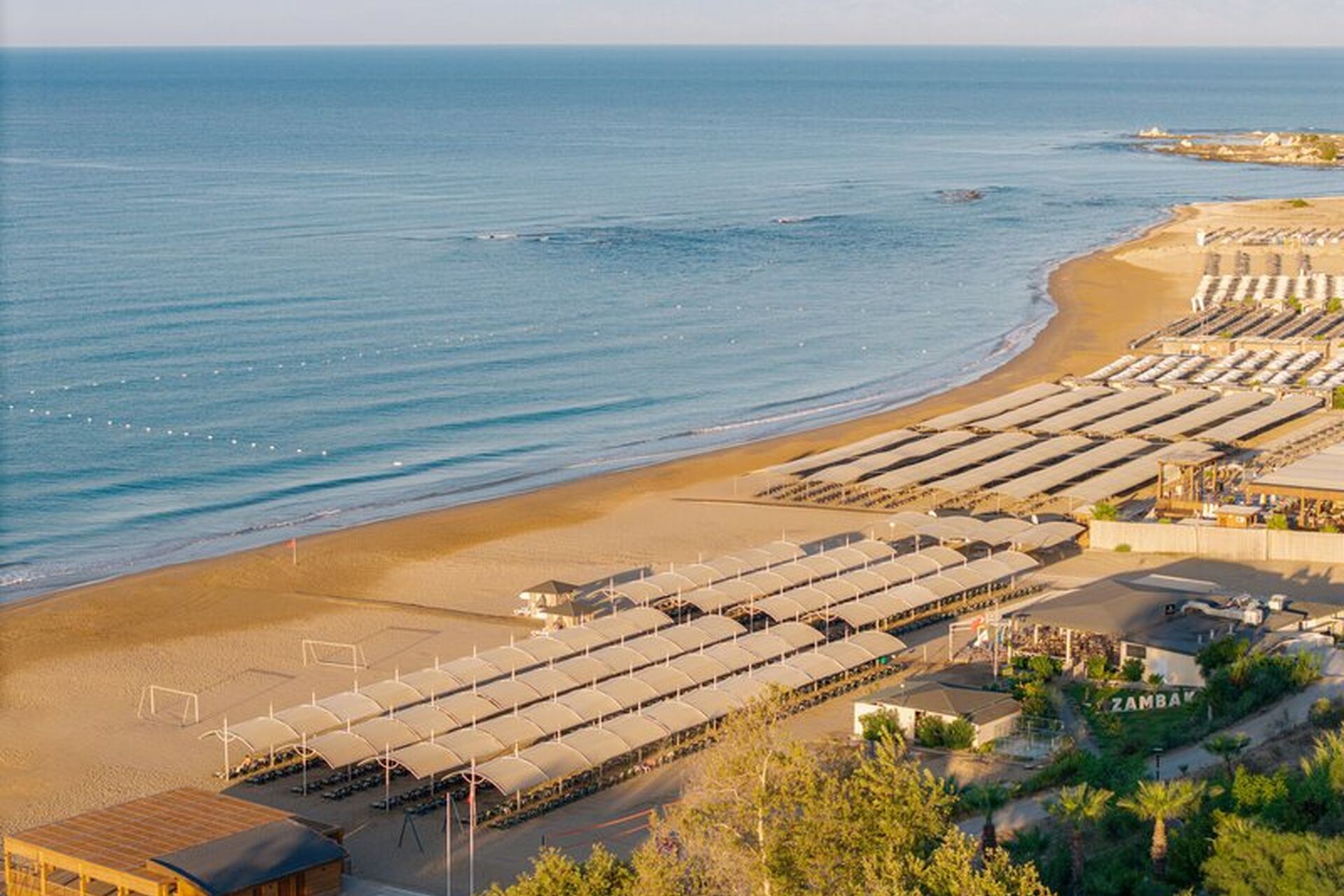 Side Star Resort